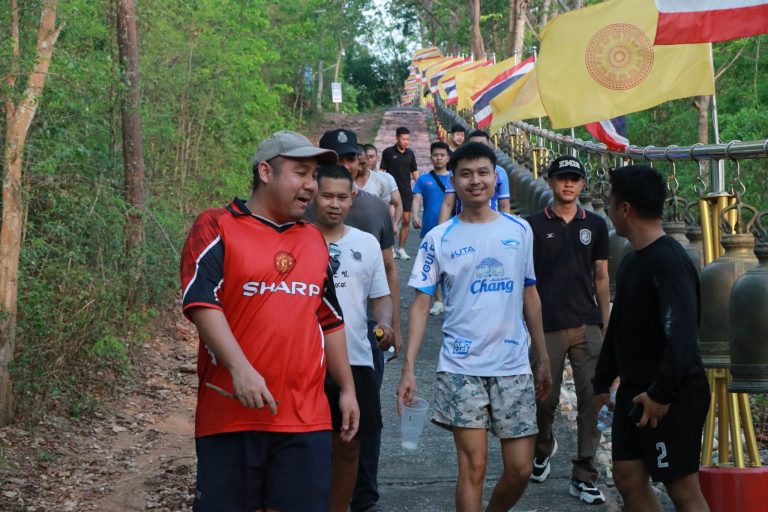 กิจกรรมรับน้อง แนะนำสถานี เขาน้อย 60